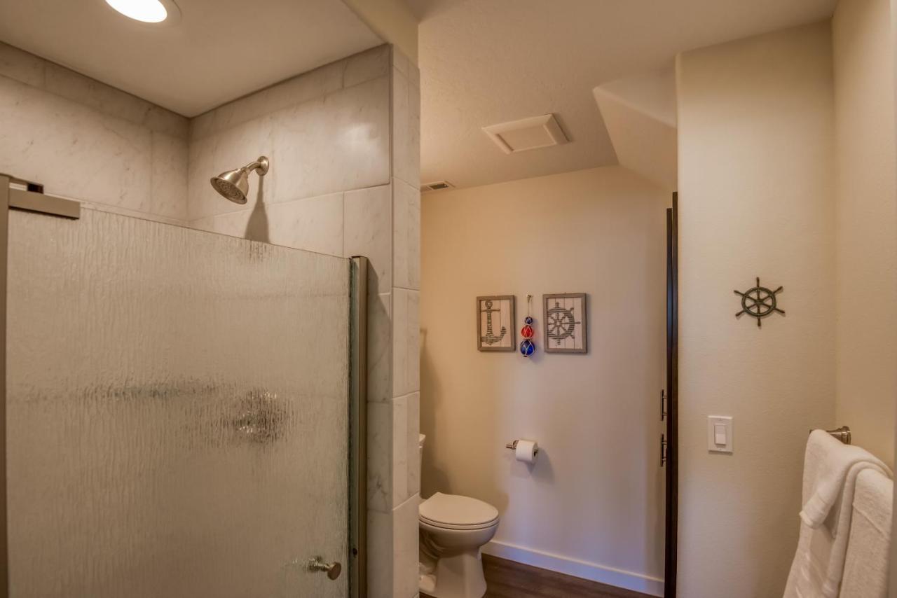Oceanview Townhome - Pet Friendly - Sleeps 6 - King Depoe Bay Exteriör bild